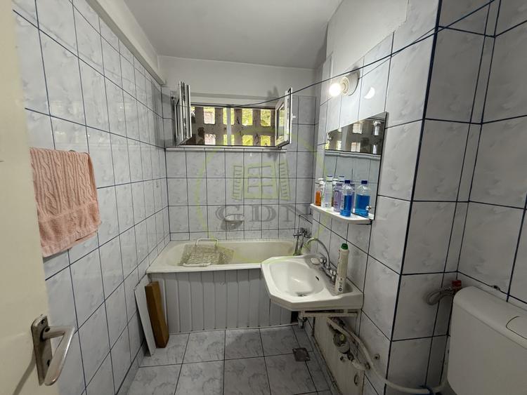 Apartament cu 2 camere semidecomandat, mobilat în Brazda lui Novac