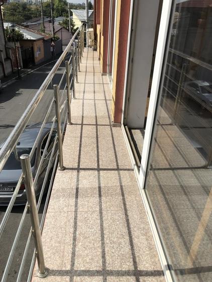 Casă cu 9 camere cu Teren 313 Mp în Pantelimon