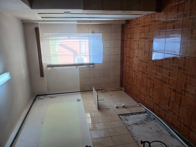 Apartament cu 3 camere decomandat în Fizeșu Gherlii