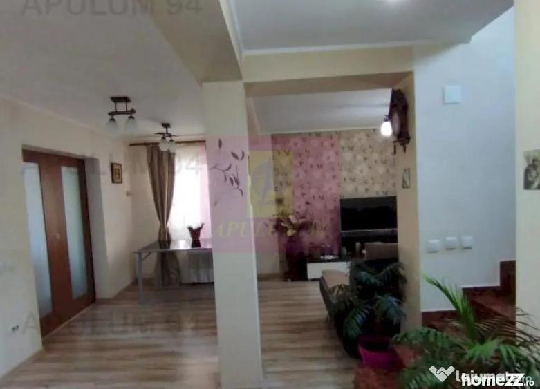 Casă cu 5 camere cu Teren 229 Mp în Mușcel