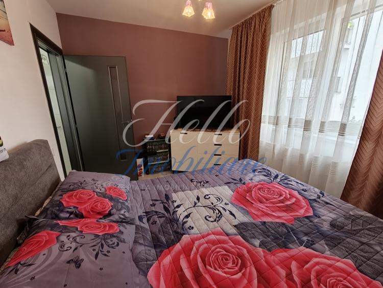 Apartament cu 3 camere decomandat, mobilat în Florești
