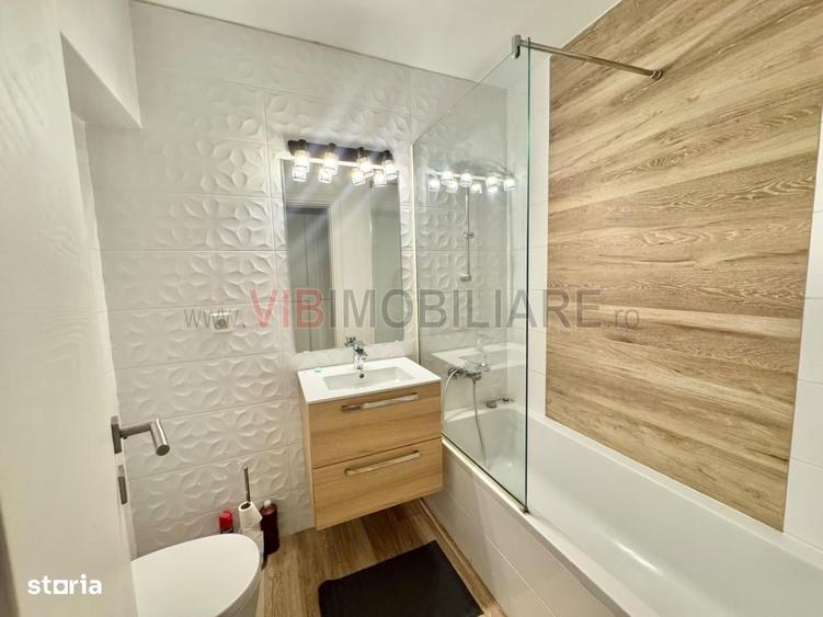 Apartament cu 3 camere în Victoriei