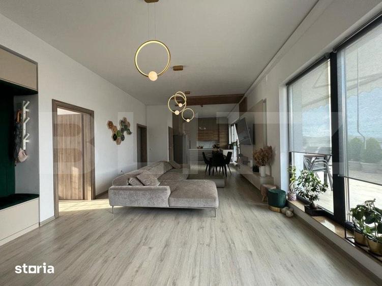 Apartament cu 3 camere în Cetate