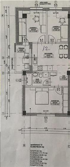 Apartament cu 3 camere semidecomandat în Borhanci