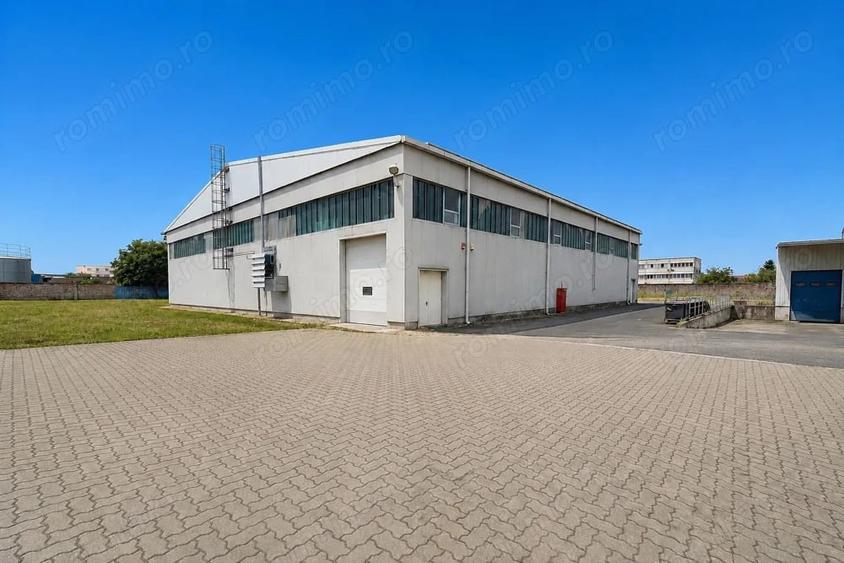 Spațiu comercial, de 1,354 mp, în Sud