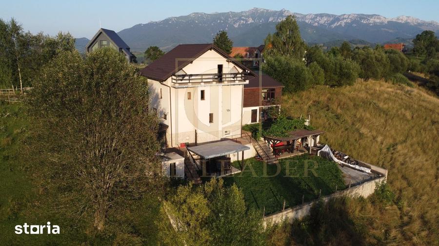 Casă cu 4 camere cu Teren 600 Mp în Moieciu