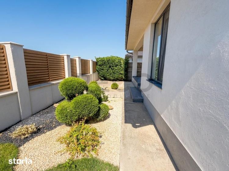 Casă cu 3 camere cu Teren 565 Mp în Sântandrei