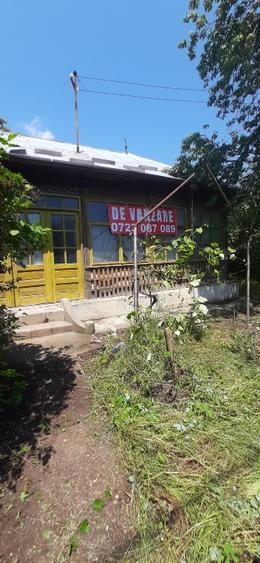Casă individuală cu 4 camere cu Teren 2640 Mp în Meri