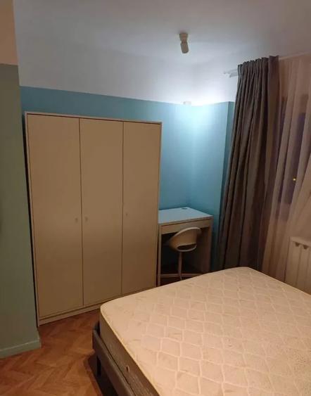 Apartament cu 3 camere decomandat, mobilat în Brâncoveanu