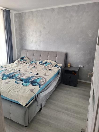 Apartament cu 2 camere decomandat în Chinteni