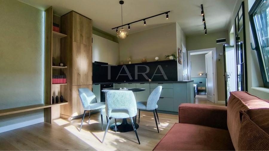 Apartament cu 2 camere decomandat, mobilat în Central — fotografia 1
