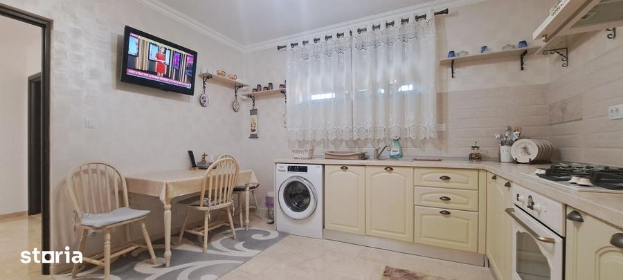 Casă cu 4 camere cu Teren 300 Mp în Chiajna