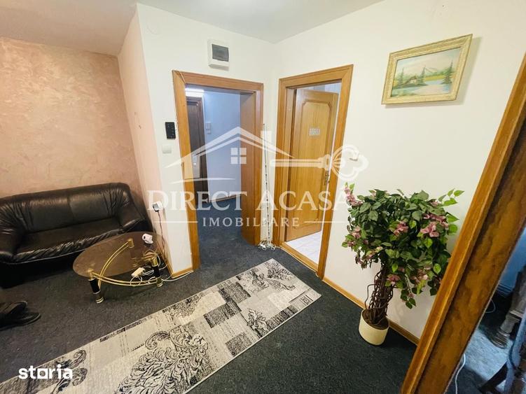Apartament cu 3 camere în Ultracentral