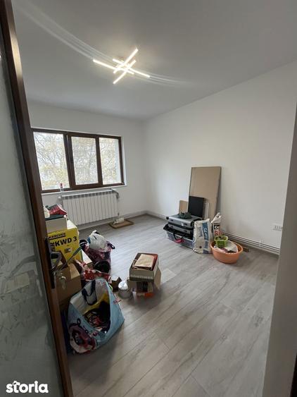 TATARASI-ap. 4 camere, 2 bai, 2 balcoane, liber, renovat, 87m, et.3/4! - 5