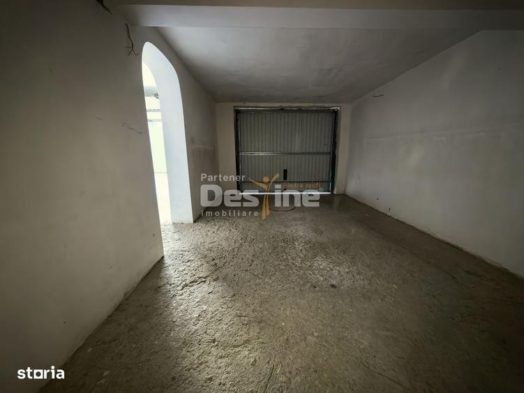 Casă cu 4 camere în Moșna
