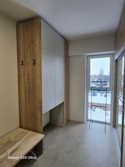 Apartament cu 3 camere decomandat, mobilat în Giurgiului
