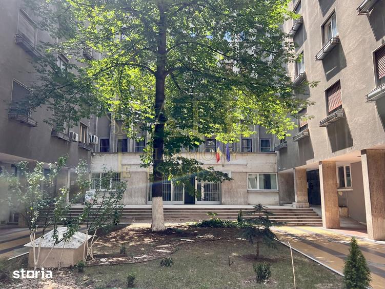 Apartament cu 2 camere în Victoriei