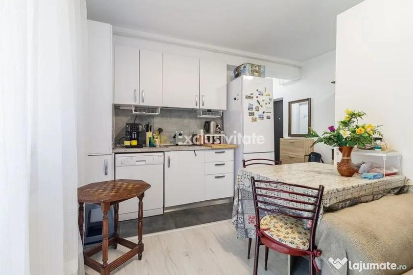 Apartament cu 2 camere decomandat în Sud