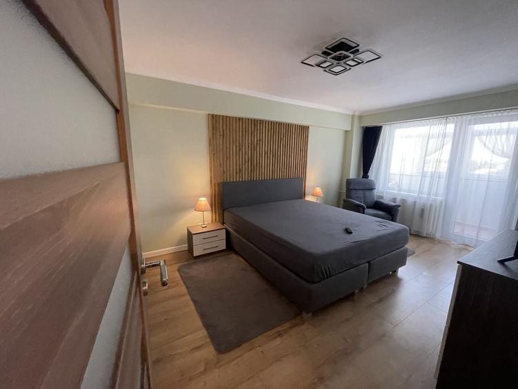 Apartament cu 2 camere decomandat în Decebal