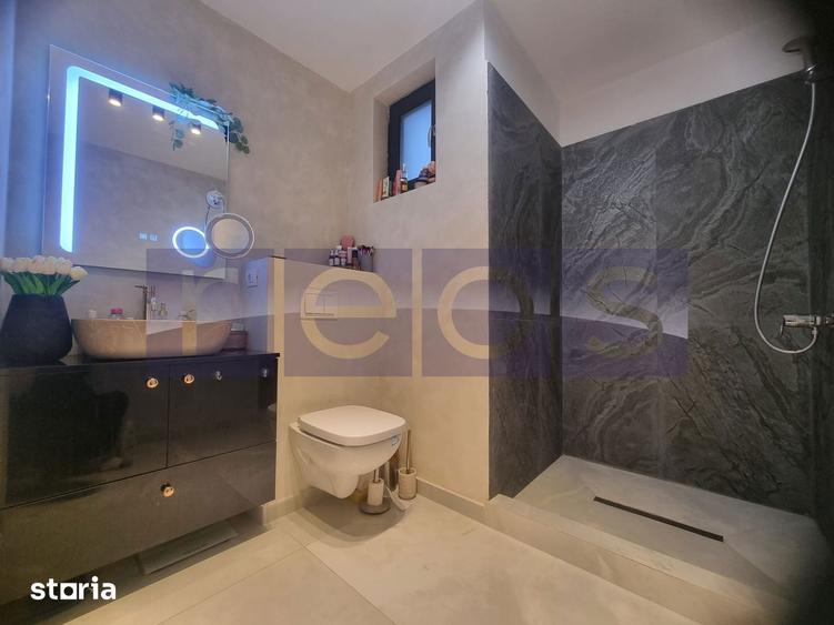 Casă cu 4 camere cu Teren 253 Mp în Central