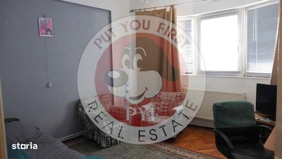 Apartament cu 3 camere semidecomandat în Universitate