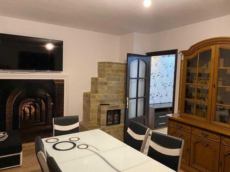 Apartament cu 2 camere decomandat în 1 Mai