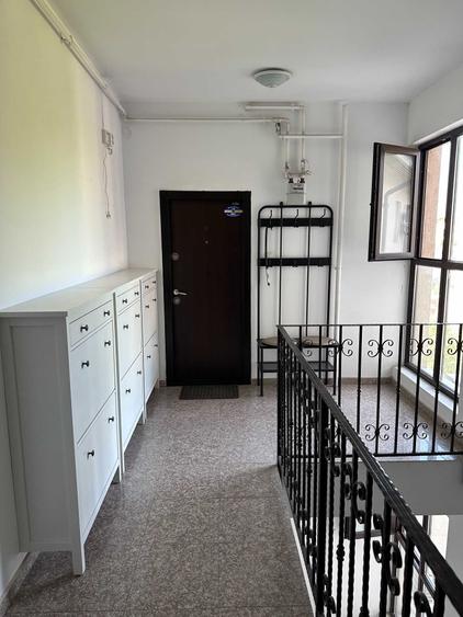 Apartament cu 2 camere decomandat în Fundeni