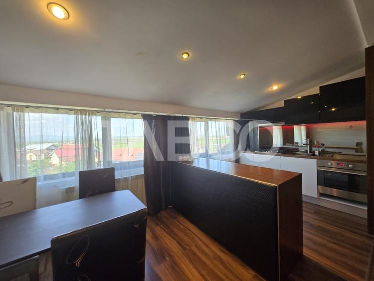 Apartament cu 3 camere decomandat, mobilat în Tilișca