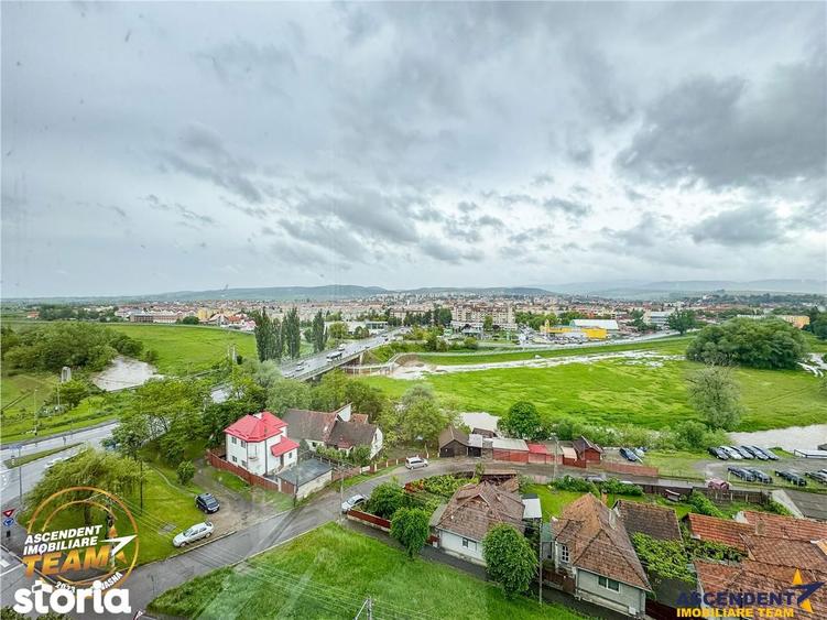 Apartament cu 3 camere, mobilat în Gării