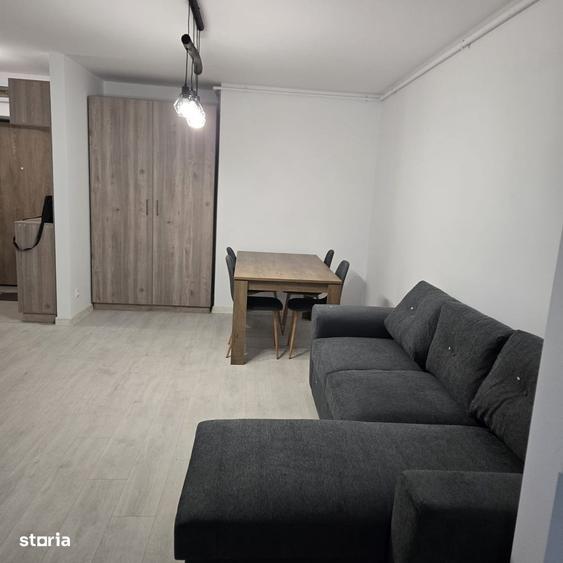 Apartament cu 2 camere decomandat în Theodor Pallady