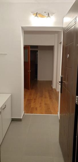 Apartament cu 3 camere decomandat în Centrul Civic