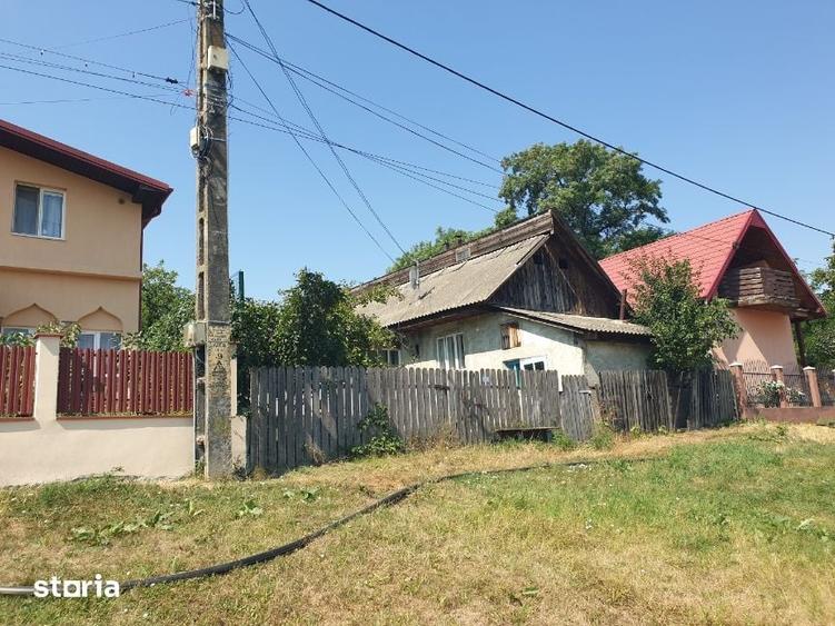 Casă cu 4 camere cu Teren 568 Mp în Popricani