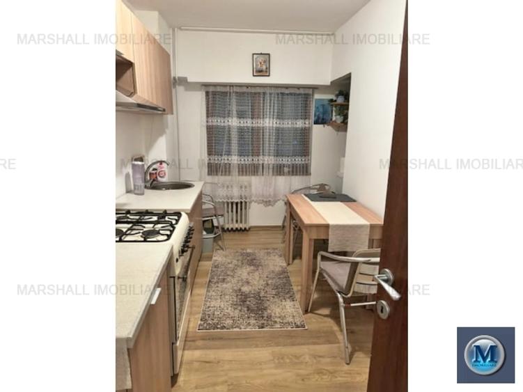 Apartament cu 2 camere decomandat, mobilat în Republicii