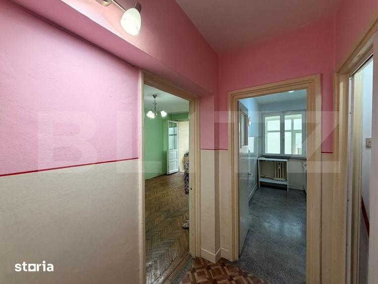 Apartament cu 2 camere semidecomandat în Calea București