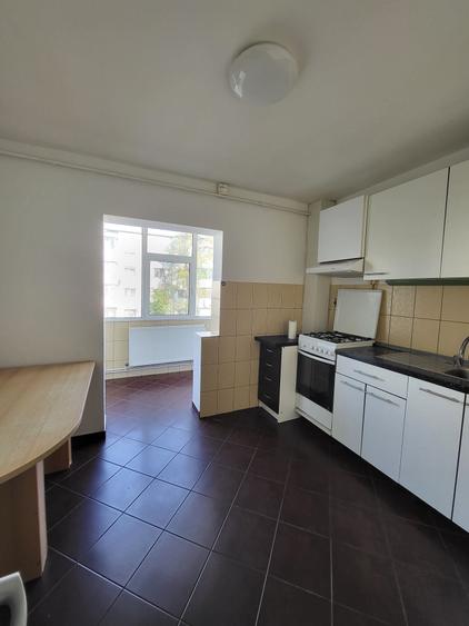 Inchiriez apartament 3camere Iasi Nicolina - 4
