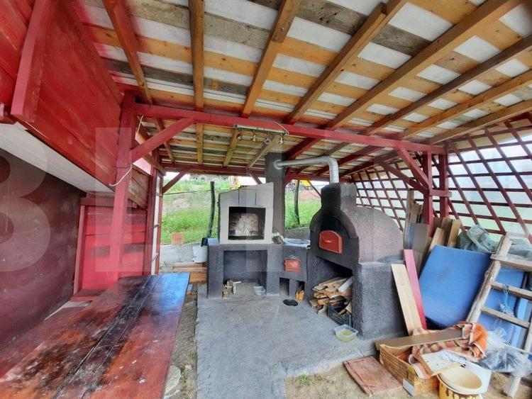 Casă individuală cu 3 camere cu Garaj în Dâmbul Rotund