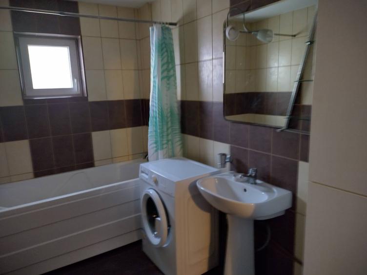 Garsonieră decomandată în Zorilor