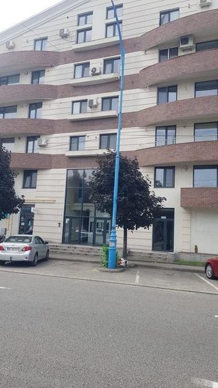 De inchiriat apartament 2 camere - 4