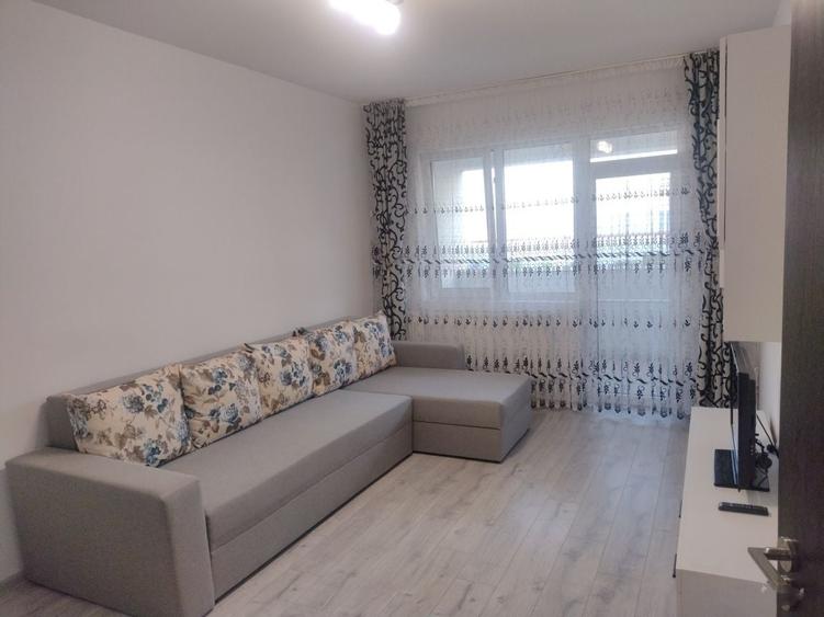 Apartament cu 2 camere decomandat în Theodor Pallady
