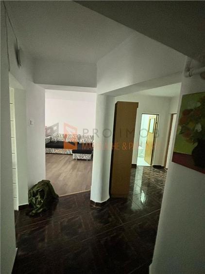 Apartament cu 3 camere decomandat, mobilat în 1 Decembrie