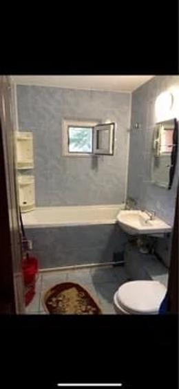 Apartament cu 2 camere decomandat, mobilat în Nicolina