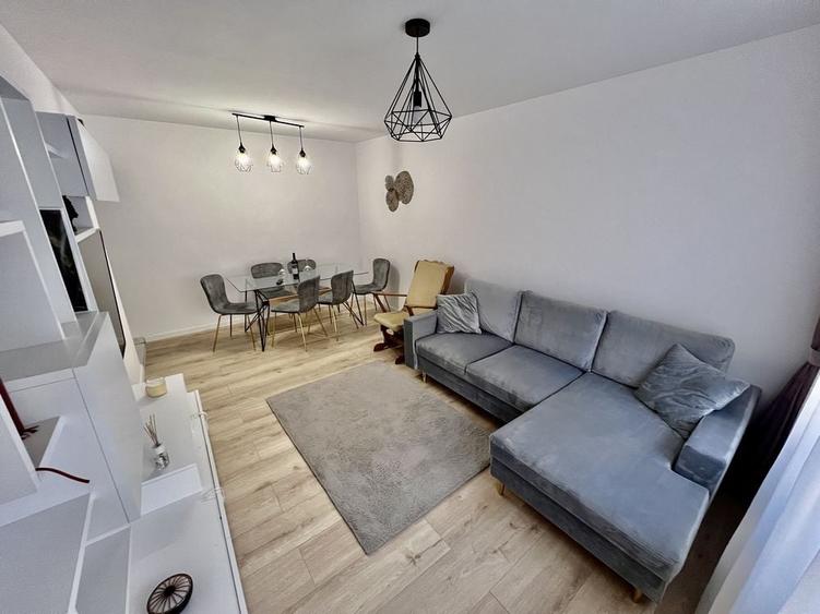 Apartament cu 2 camere decomandat în Ultracentral