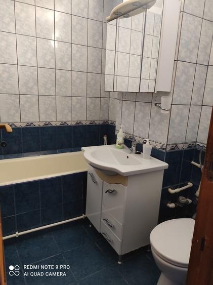 Apartament cu 2 camere decomandat în Lacu