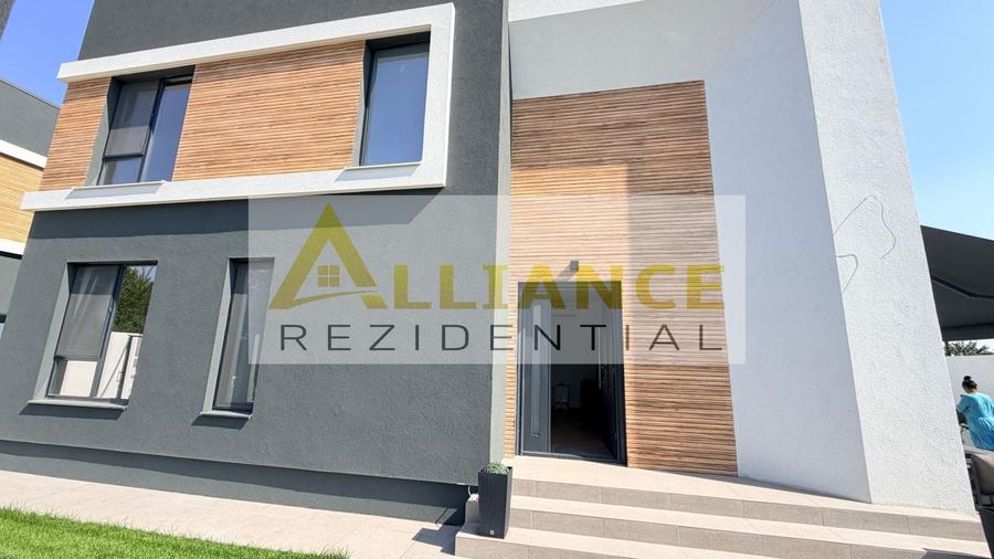 CASA DE VANZARE LA INTRARE IN COMUNA BERCENI – 5 CAMERE - 4