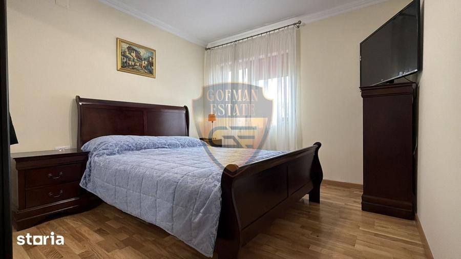 Casă cu 4 camere cu Canalizare în Lumina