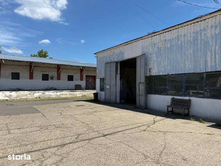 Spațiu comercial, de 80 mp, în Port
