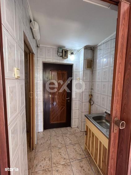 Garsonieră semidecomandată în Războieni