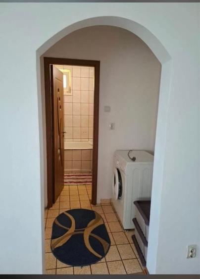 Apartament cu 2 camere semidecomandat în Dărmănești