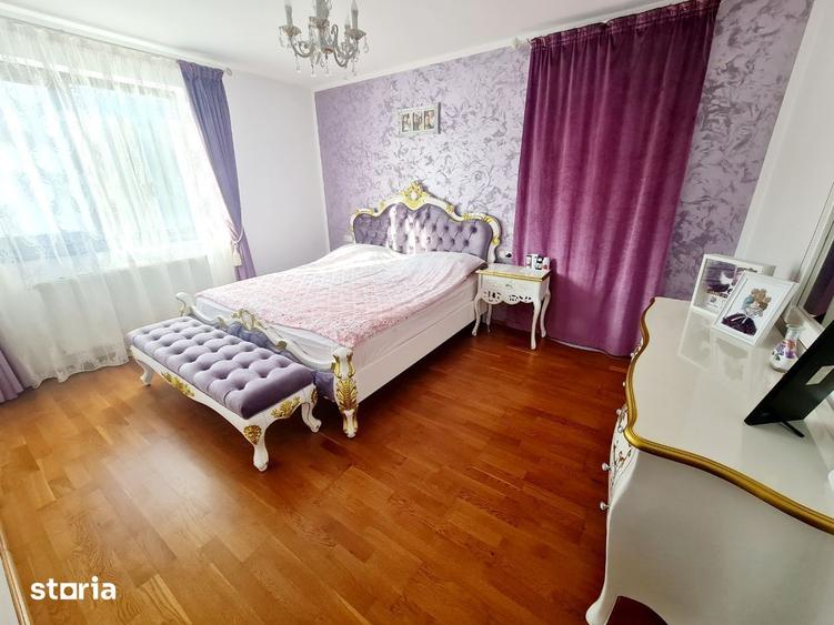 Casă cu 4 camere cu Teren 170 Mp în Central