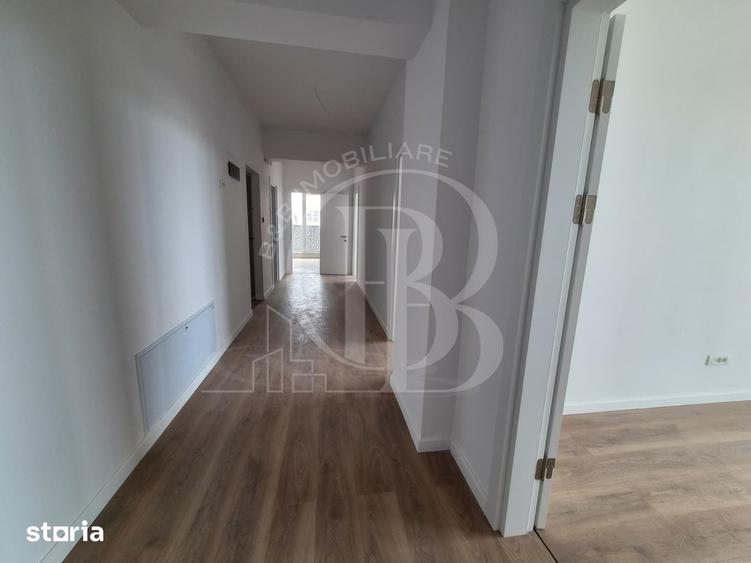 Apartament cu 3 camere în Titan